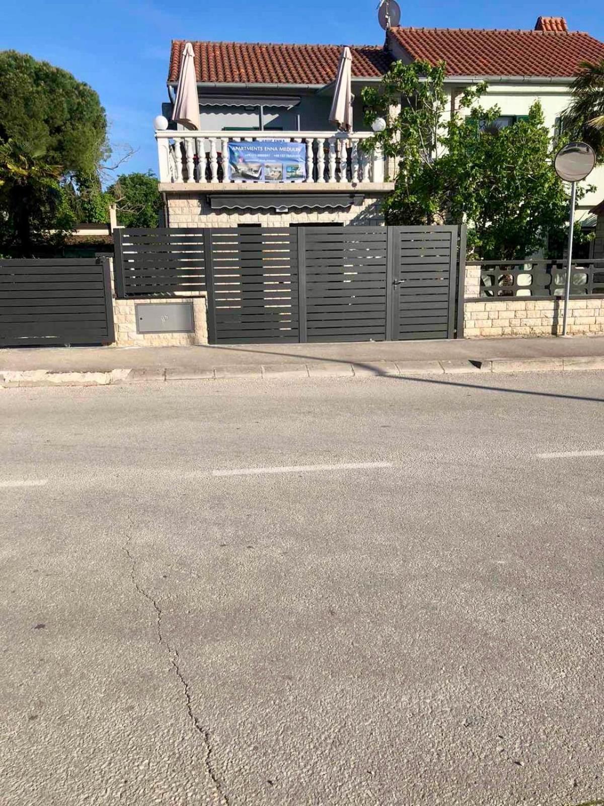 Enna Apartment C Perfect Location Медулин Экстерьер фото